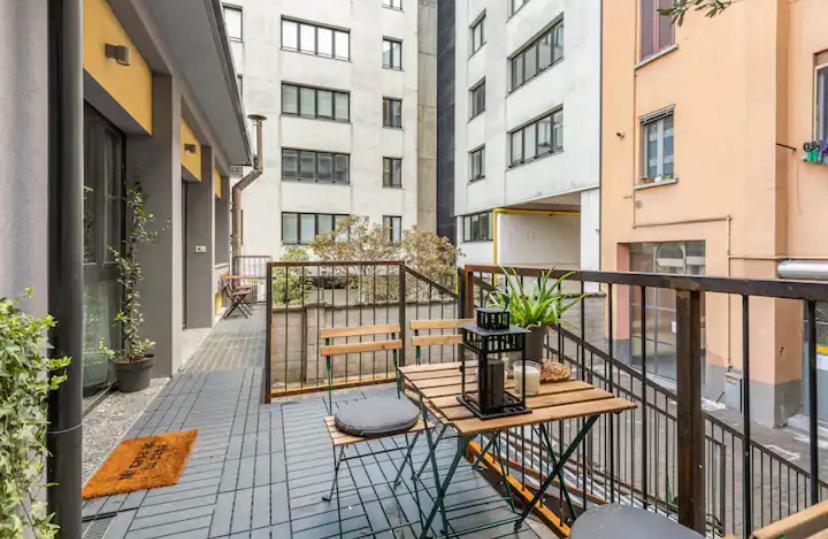 I Host Apartment - Polesine 2 Milán Exterior foto